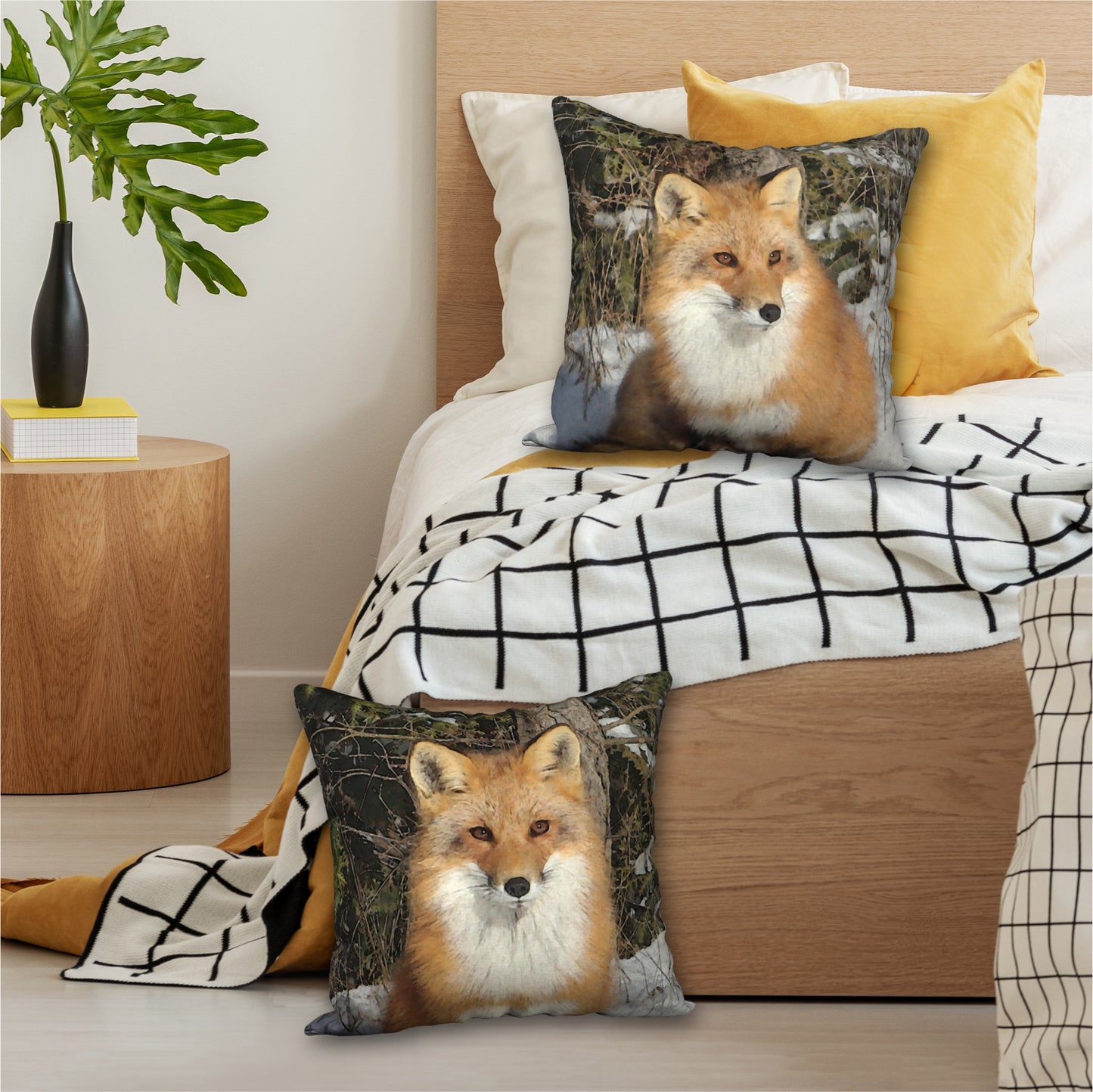 Set of 2 Red Fox Designer Pillows, 18"x18"